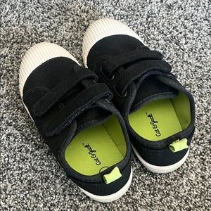 Cat & Jack Black and White Kids Sneakers